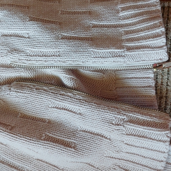 Market & Spruce Poncho - Picture 7 of 8